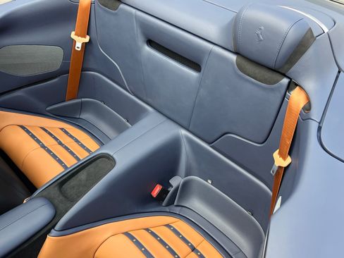 Used 2024 Ferrari Roma Spider image 20