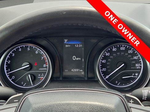 Used 2024 Toyota Camry SE FWD image 23