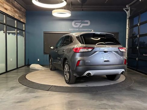 Used 2022 Ford Escape SEL AWD/4WD image 5