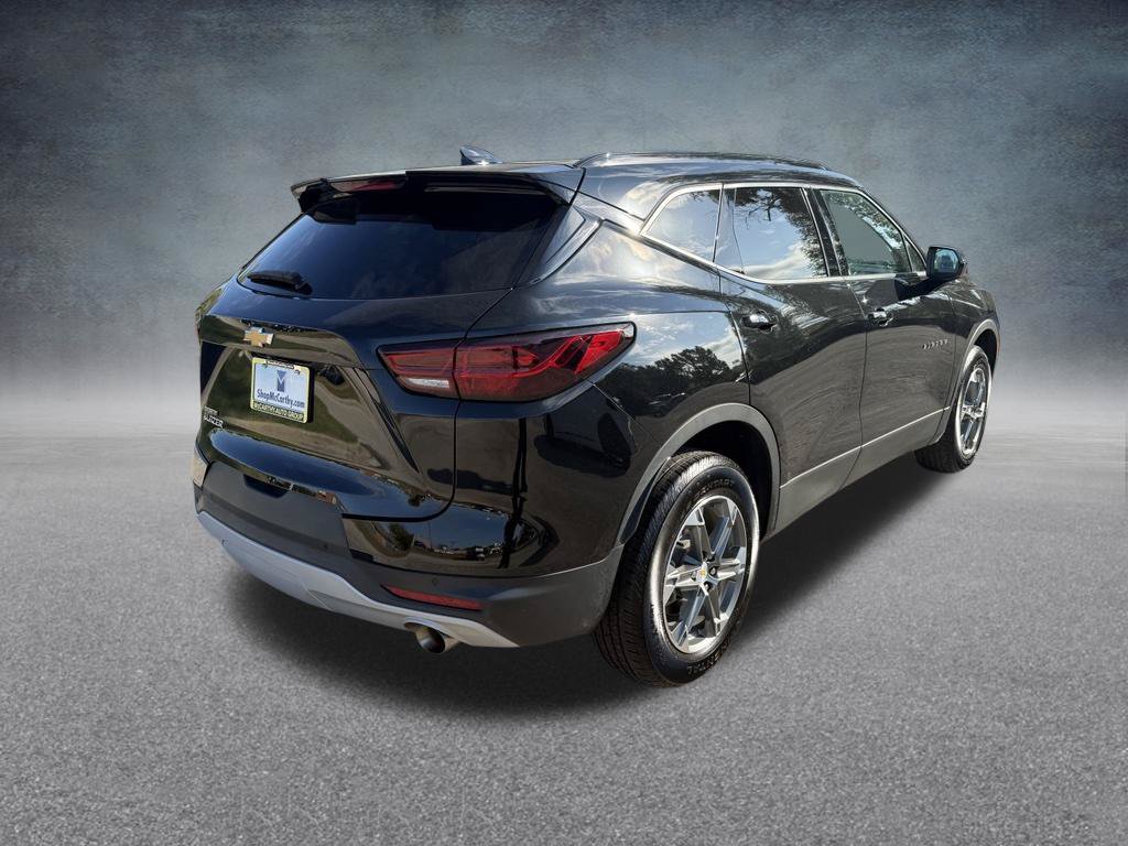 Used 2024 Chevrolet Blazer LT w/ Convenience Package FWD image 6