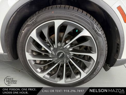 Used 2020 Lincoln Aviator Reserve w/ Equipment Group 202A AWD/4WD image 14