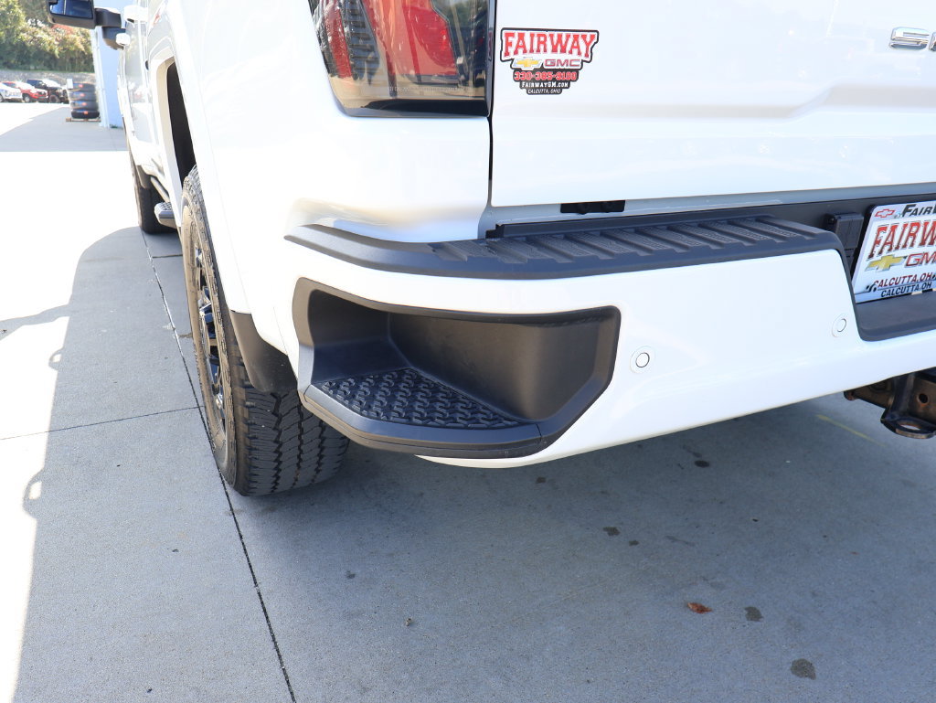 Used 2024 GMC Sierra 2500 AT4 w/ AT4 Premium Plus Package AWD/4WD image 35