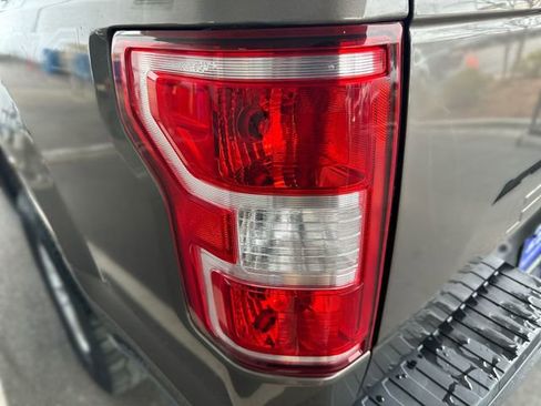 Used 2018 Ford F150 XLT image 23