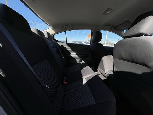 Used 2021 Nissan Versa S image 18