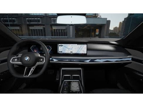 New 2025 BMW 740i image 10