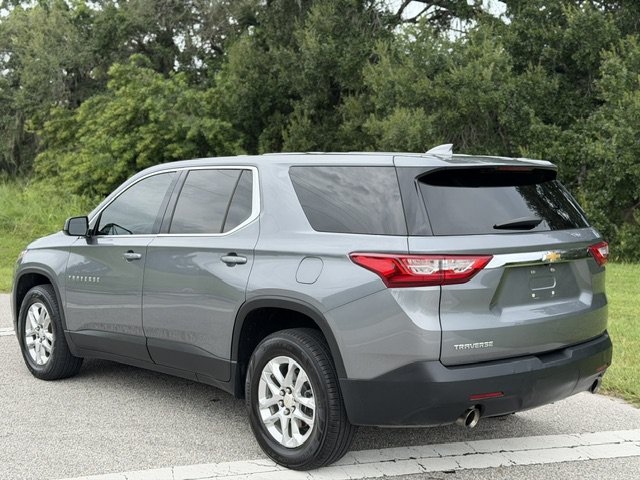 Used 2020 Chevrolet Traverse LS FWD image 3