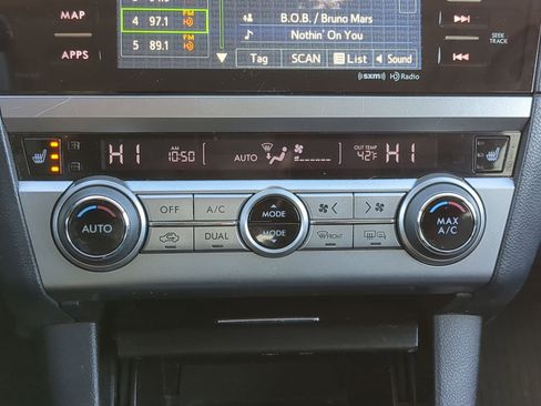 Used 2015 Subaru Outback 2.5i Limited image 25