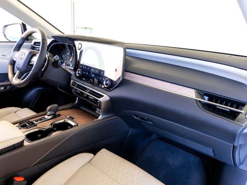 Used 2026 Lexus RX 450h AWD w/ Convenience Package image 28