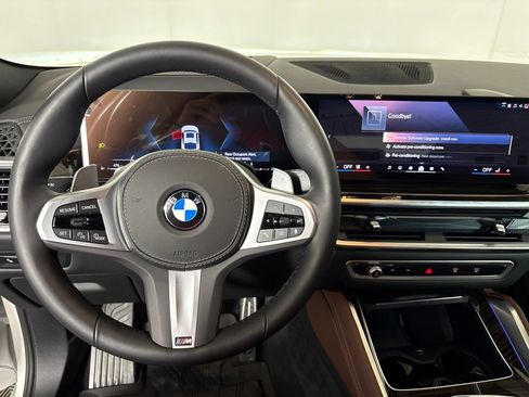 Certified 2026 BMW X6 xDrive40i w/ Climate Comfort Package AWD/4WD image 18