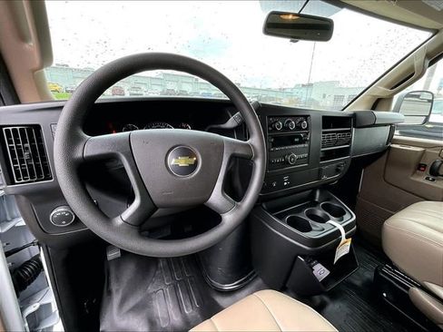 New 2026 Chevrolet Express 2500 RWD image 14