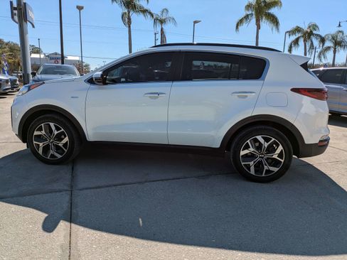 Used 2021 Kia Sportage EX w/ EX Technology Package image 7