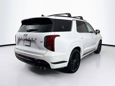 Used 2025 Hyundai Palisade Calligraphy AWD/4WD image 2
