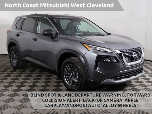 Used 2023 Nissan Rogue S image 1