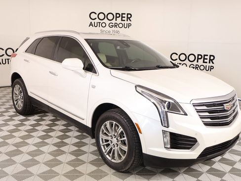 Used 2018 Cadillac XT5 Luxury w/ Driver Awareness Package image 1