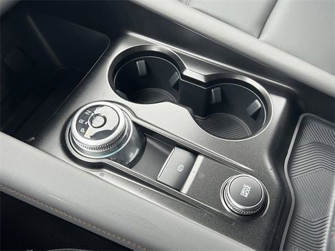 New 2026 Ford Explorer Active w/ Active Comfort Package image 21