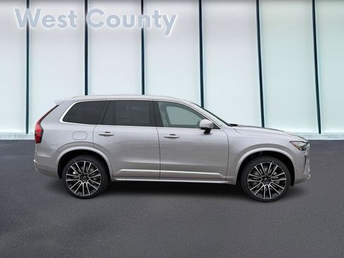 New 2026 Volvo XC90 B6 Plus w/ Protection Package Premier AWD/4WD image 2