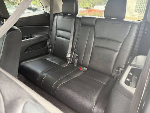 Used 2016 Honda Pilot Touring image 21