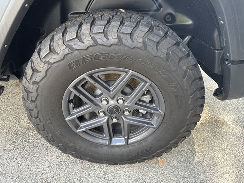 Used 2024 Jeep Wrangler Sport S image 19