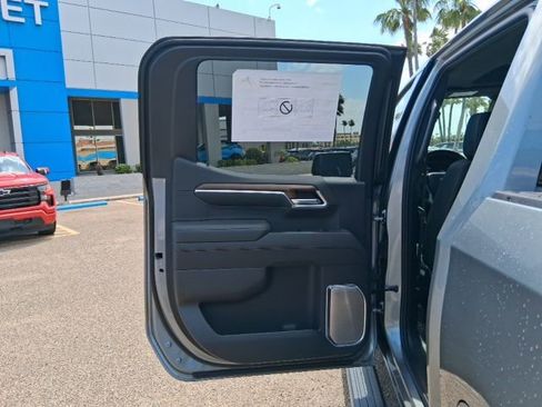 New 2026 Chevrolet Silverado 1500 High Country AWD/4WD image 21
