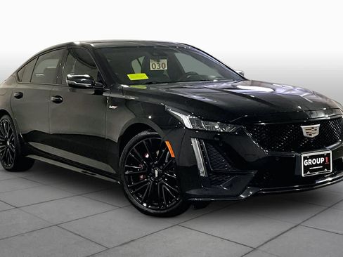 Used 2021 Cadillac CT5 V w/ Premium Package AWD/4WD image 2