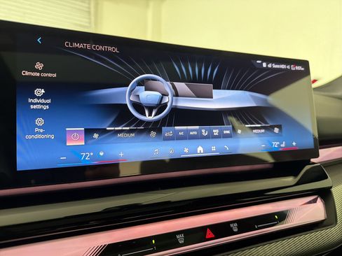 New 2027 BMW 530i xDrive AWD/4WD image 25