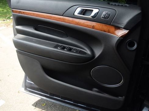 Used 2014 Lincoln MKT AWD w/ Equipment Group 201A image 20