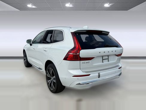 Used 2023 Volvo XC60 B5 Plus w/ Protection Package Premier image 3