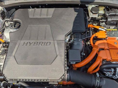 New 2025 Hyundai Elantra SEL FWD image 16