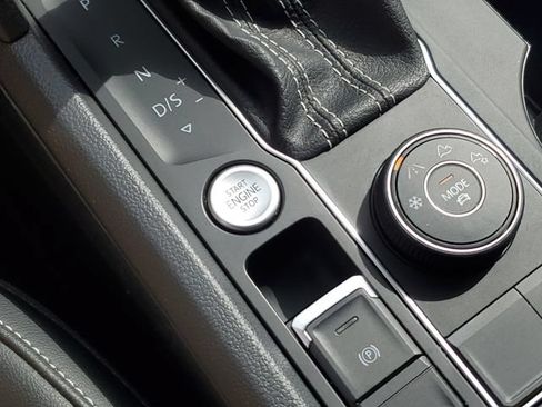 Certified 2022 Volkswagen Atlas SE AWD/4WD image 30