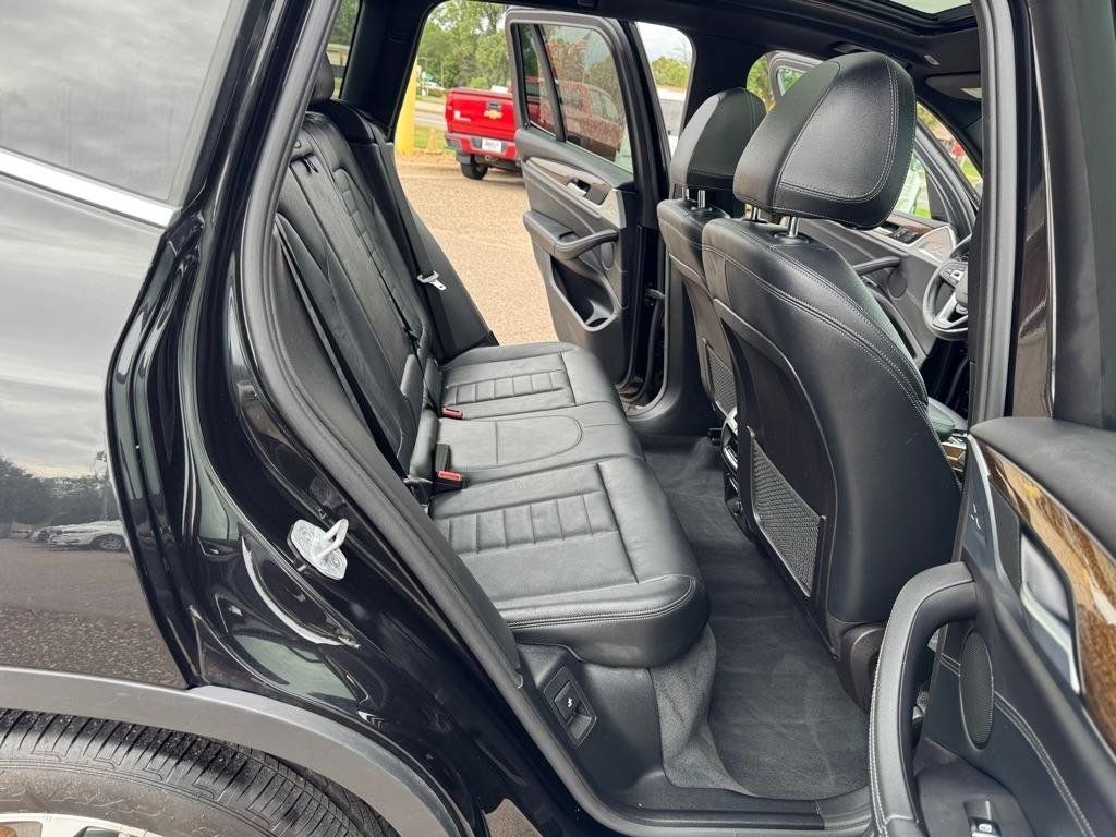 Used 2019 BMW X3 xDrive30i w/ Premium Package AWD/4WD image 23