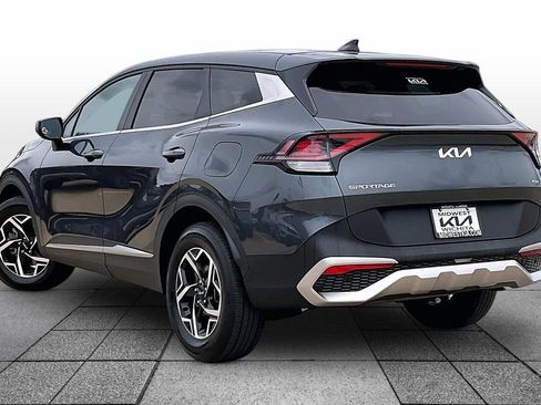 Used 2023 Kia Sportage LX AWD/4WD image 12