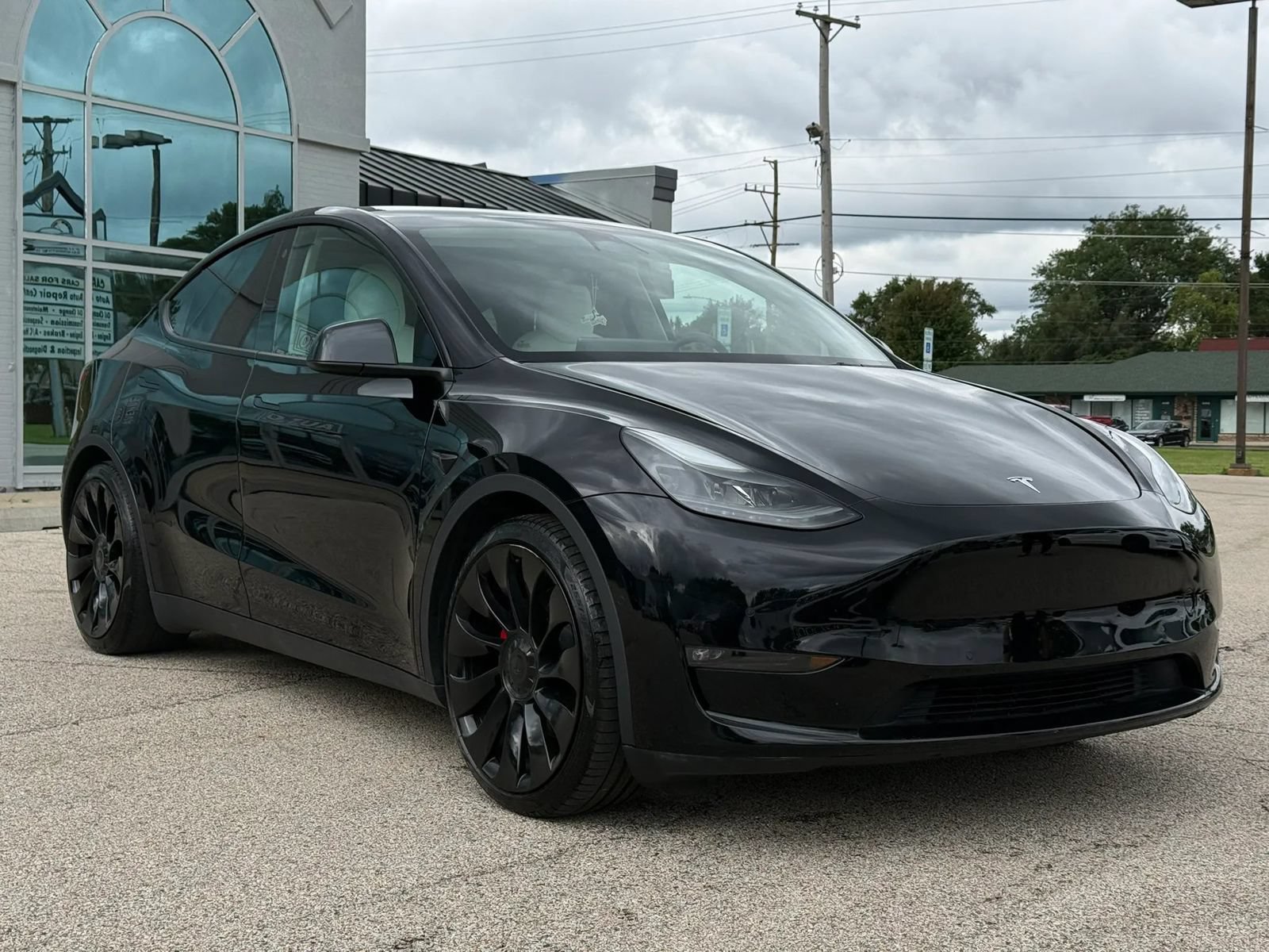 Used 2022 Tesla Model Y Performance AWD/4WD image 1