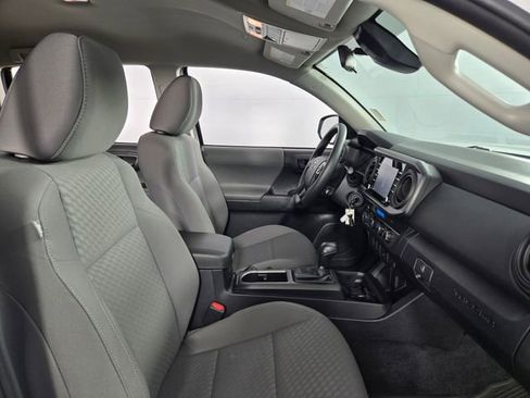 Used 2023 Toyota Tacoma SR image 15