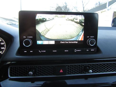 Used 2023 Honda Civic Sport image 26