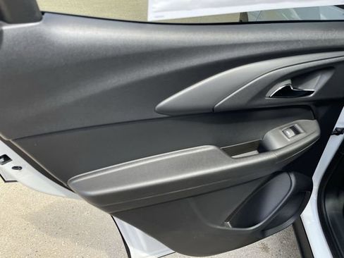 New 2026 Chevrolet TrailBlazer RS AWD/4WD image 12