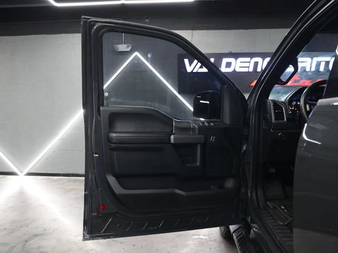 Used 2016 Ford F150 XLT w/ Equipment Group 302A Luxury AWD/4WD image 37