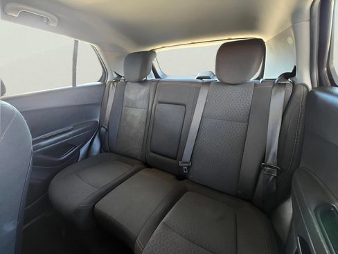 Used 2014 Chevrolet Traverse LS FWD image 32