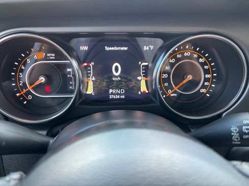 Used 2021 Jeep Wrangler Unlimited Sport AWD/4WD image 29