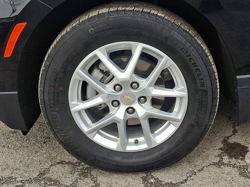 Used 2024 Chevrolet Equinox LT w/ LPO, Floor Liner Package image 32