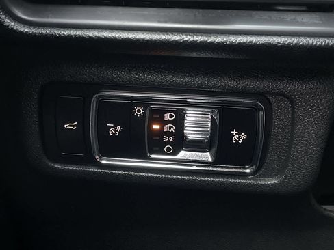 Used 2023 Lincoln Corsair Reserve w/ Equipment Group 201A image 29