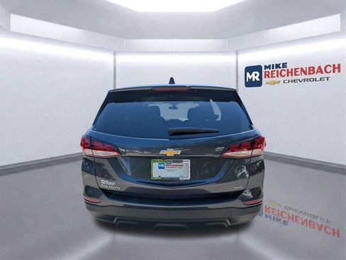 Used 2022 Chevrolet Equinox LS w/ LS Convenience Package image 5