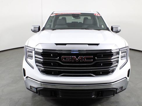 Used 2026 GMC Sierra 1500 SLT AWD/4WD image 12