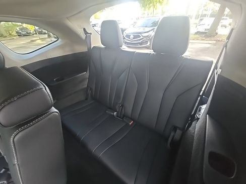 Certified 2024 Acura MDX w/ Technology Package FWD image 34
