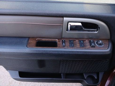 Used 2017 Ford Expedition King Ranch image 24