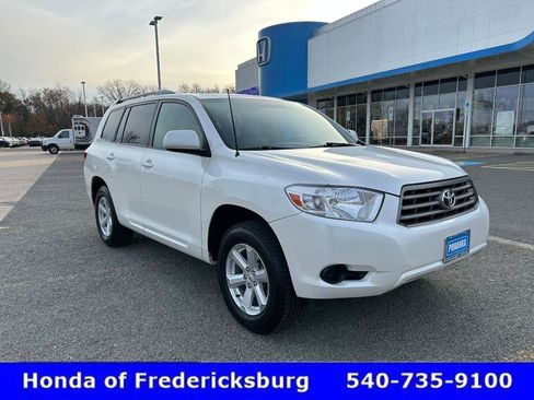 Used 2010 Toyota Highlander SE image 8