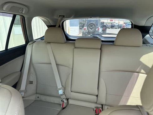 Used 2015 Subaru Outback 2.5i Limited AWD/4WD image 6