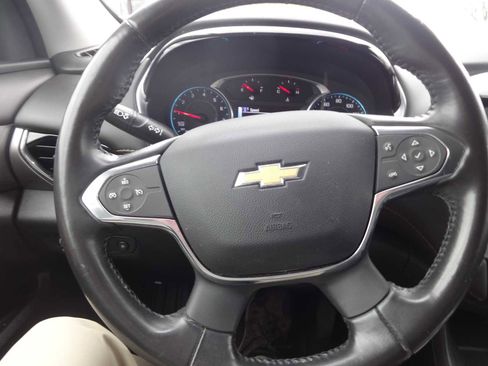 Used 2019 Chevrolet Traverse LT image 22