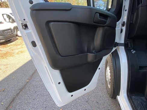 Used 2025 RAM ProMaster 2500 image 18