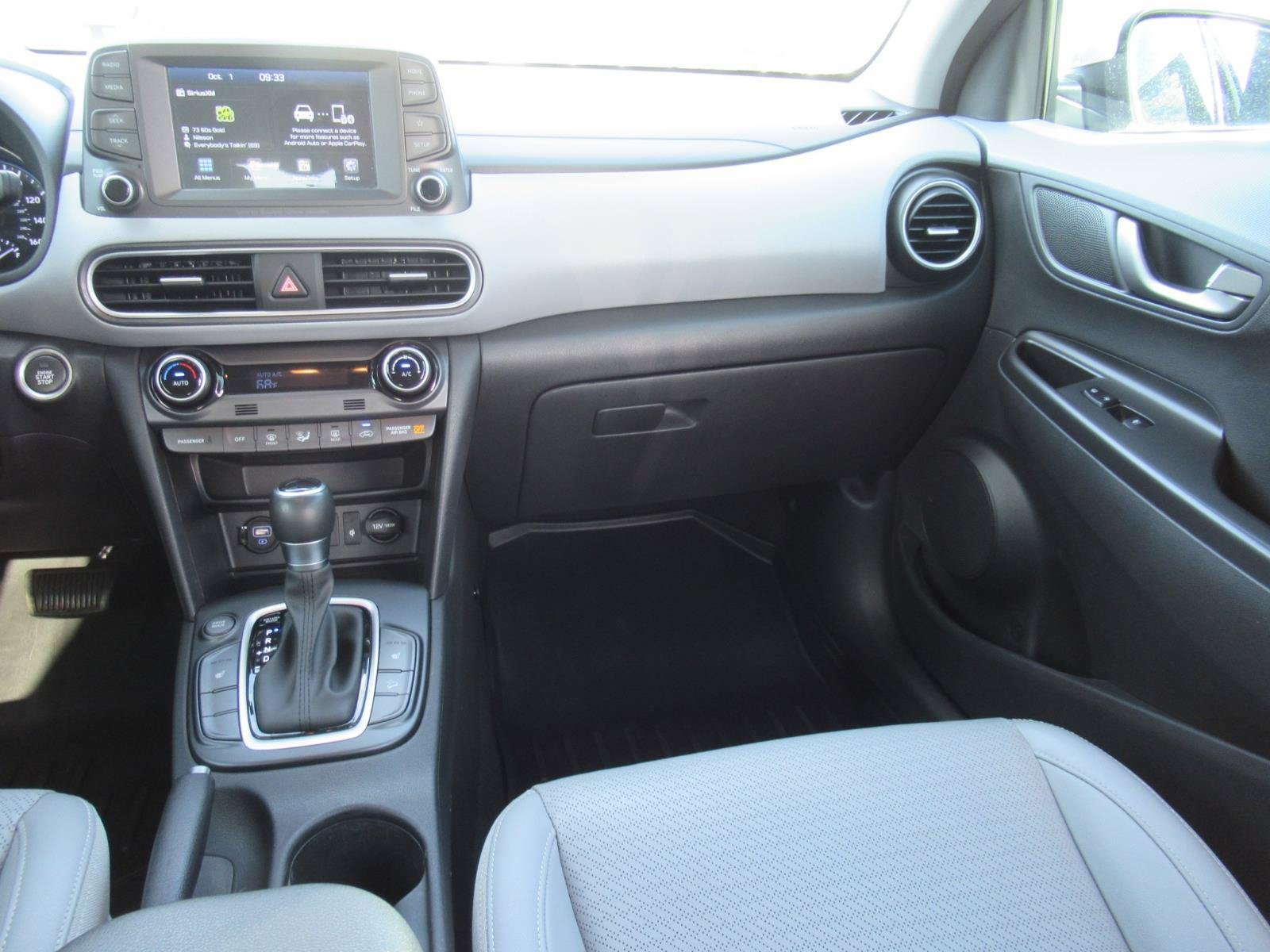 Used 2020 Hyundai Kona Limited FWD image 15