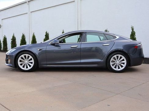 Used 2018 Tesla Model S 75D AWD/4WD image 4